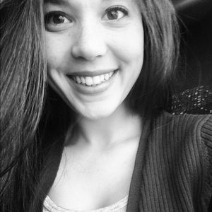 Meet your Posher, Candace